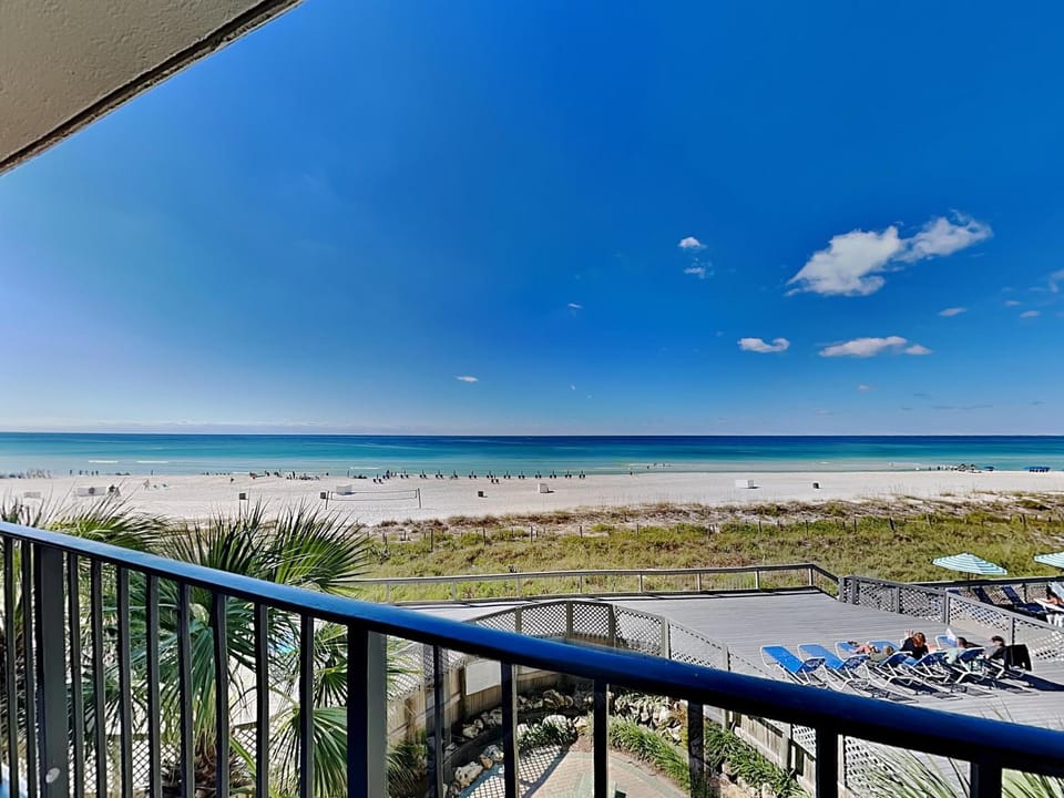 View (from property/room), Balcony/Terrace, Beach, Sea view