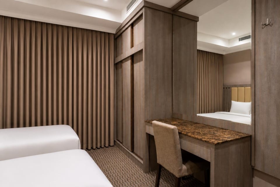 Bed, Bedroom, wardrobe