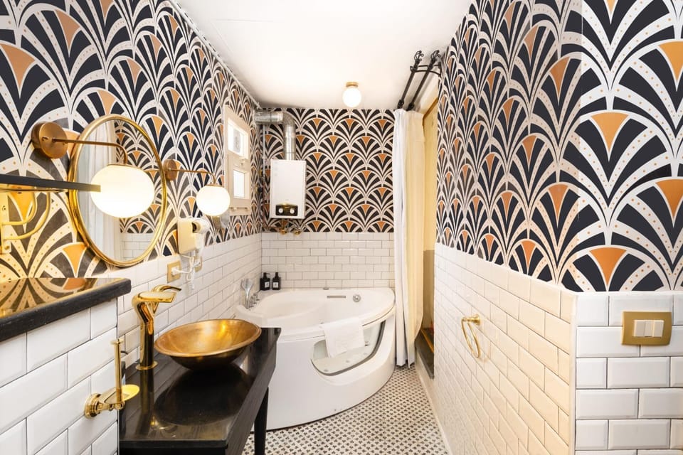 Bathroom, Bath