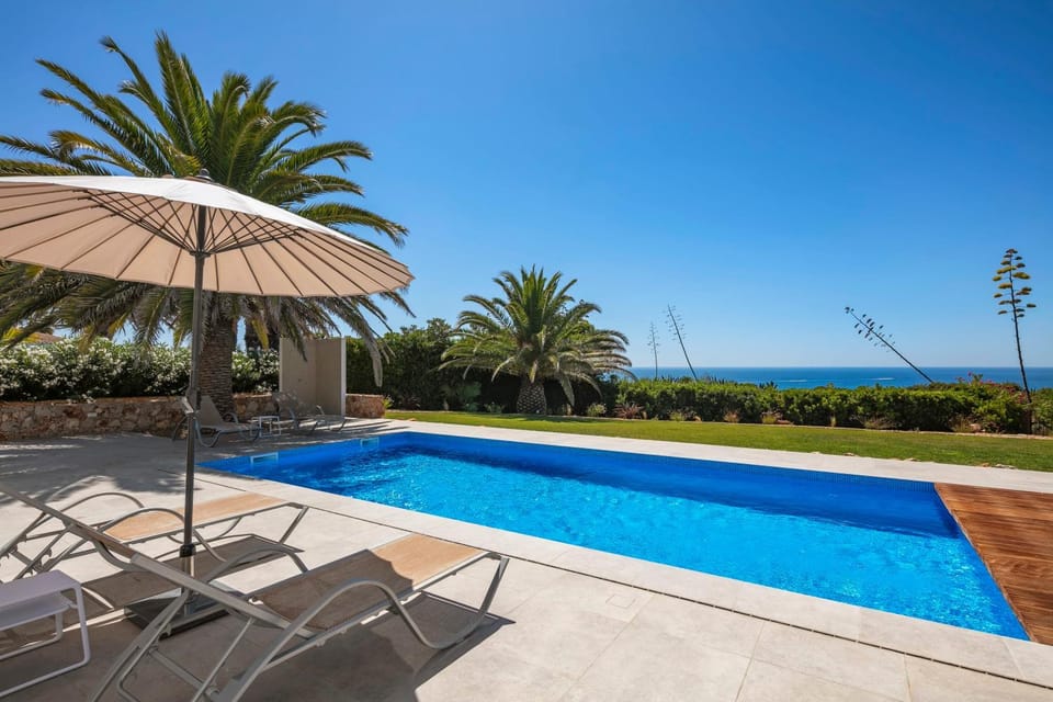 Patio, Day, Natural landscape, Garden, Garden view, Pool view, Sea view, Swimming pool, Swimming pool, sunbed