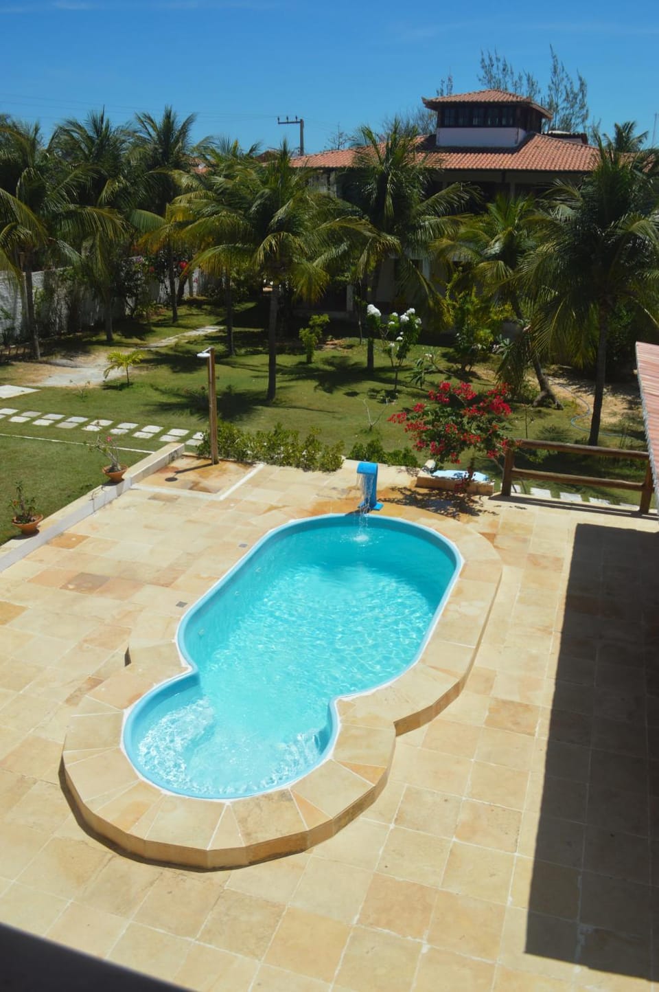 Property building, Day, Garden, Garden view, Pool view, Swimming pool