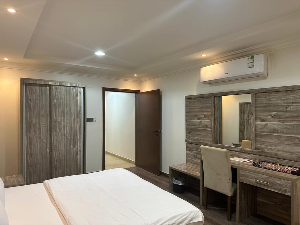 Bed, Photo of the whole room, Bedroom, hair dresser, wardrobe, air conditioner