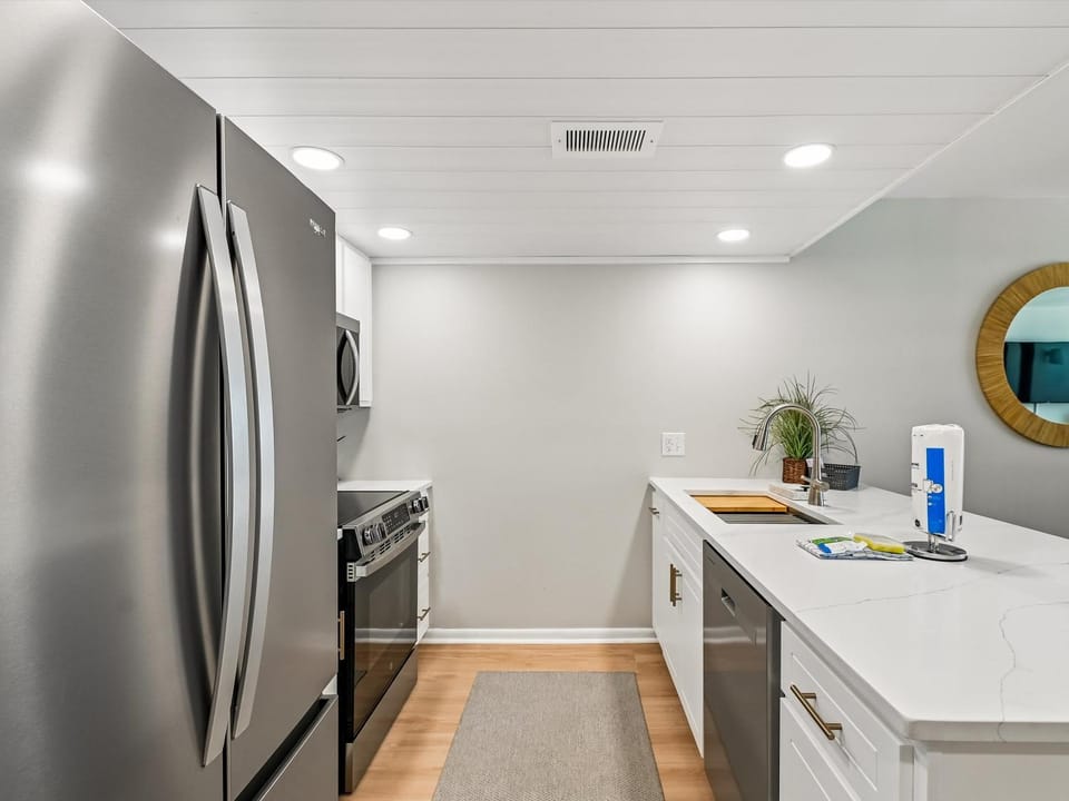 Kitchen or kitchenette, microwave, oven, stove, kitchen
