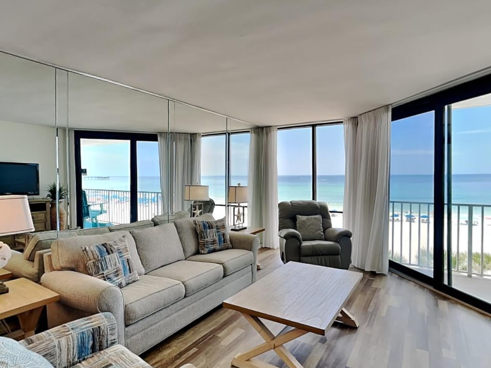 Edgewater Windward #304 Apartment in Panama City Beach