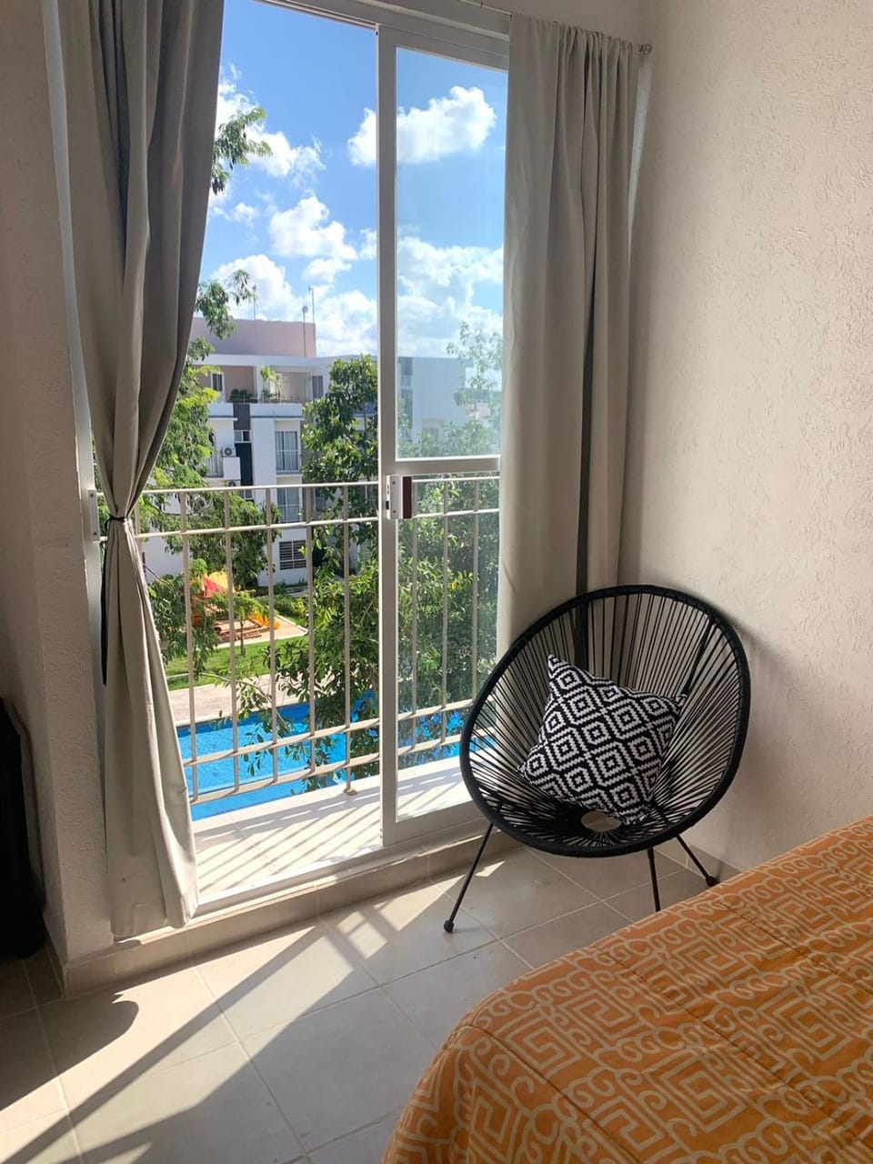 Bed, View (from property/room), Balcony/Terrace, Bedroom