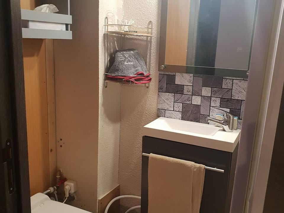 Appartement 6 pers - Proche Centre avec Parking - FR-1-234-295 Apartment in Cauterets