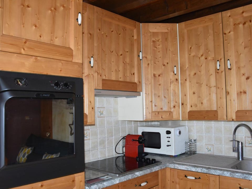 Appartement 3P avec parking, proche commerces et pistes, Pralognan-la-Vanoise - FR-1-464-212 Apartment in Pralognan-la-Vanoise