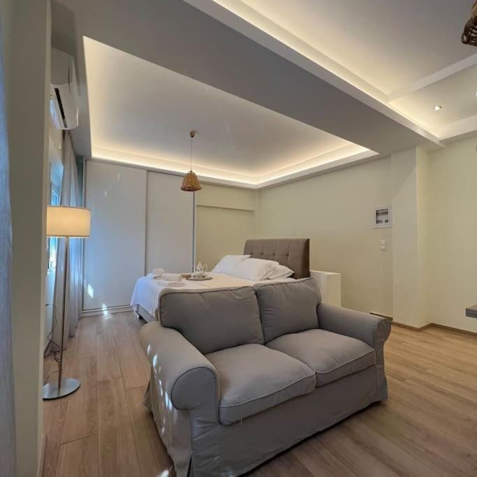 Luxury Studio “Atene” Apartment in South Athens