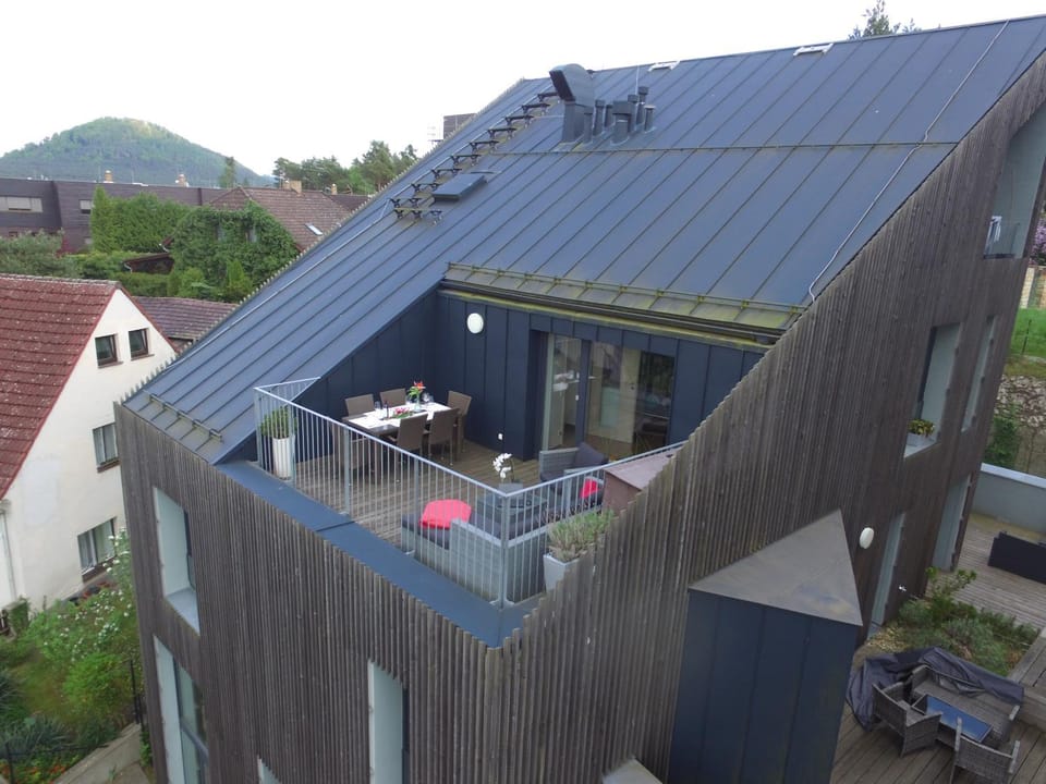 View (from property/room), Balcony/Terrace, Lake view