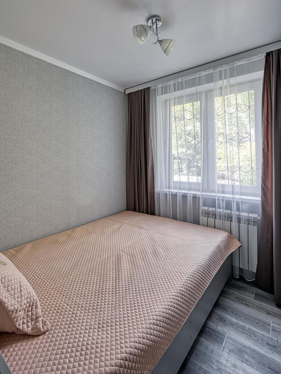 Апарт 33 Apartment in Almaty