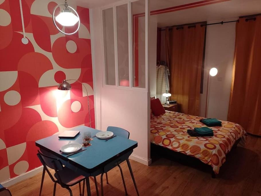 The Seventies Appart rétro (proche gare et centre ville) Apartment in Amiens