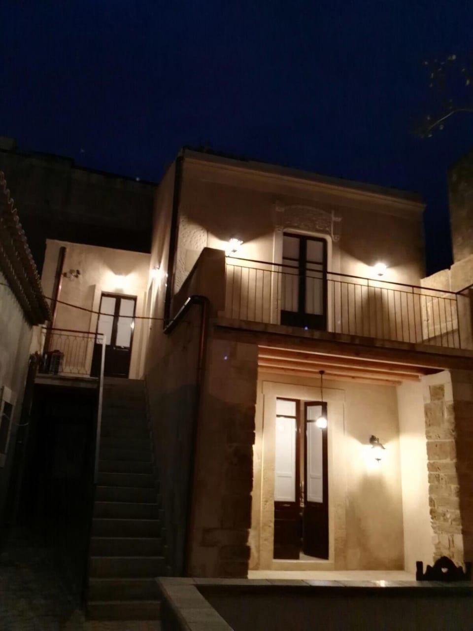Notobarocco Apartment in Noto