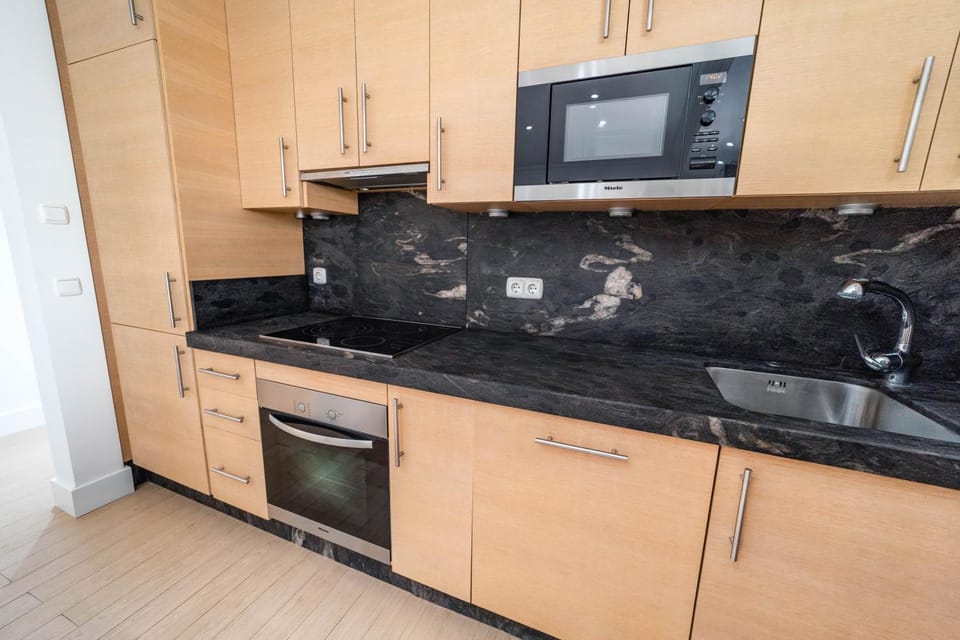 Kitchen or kitchenette, kitchen