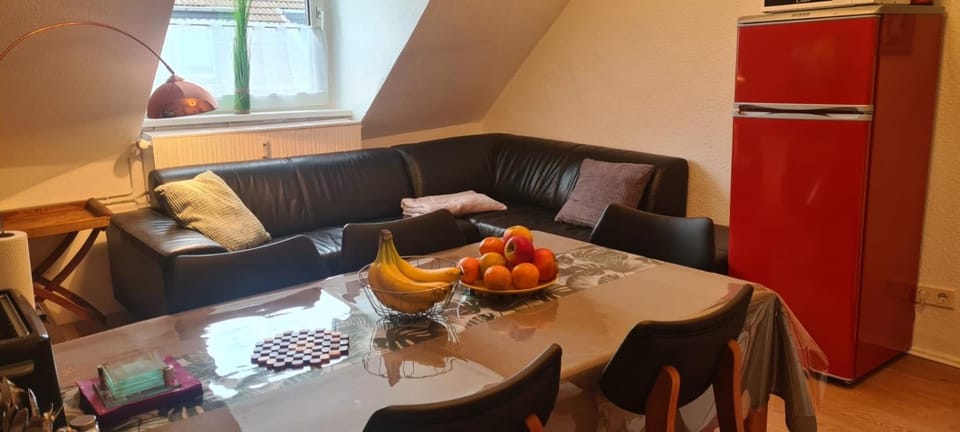 3 Schlafzimmer &Wohnküche Apartment in Oberhausen