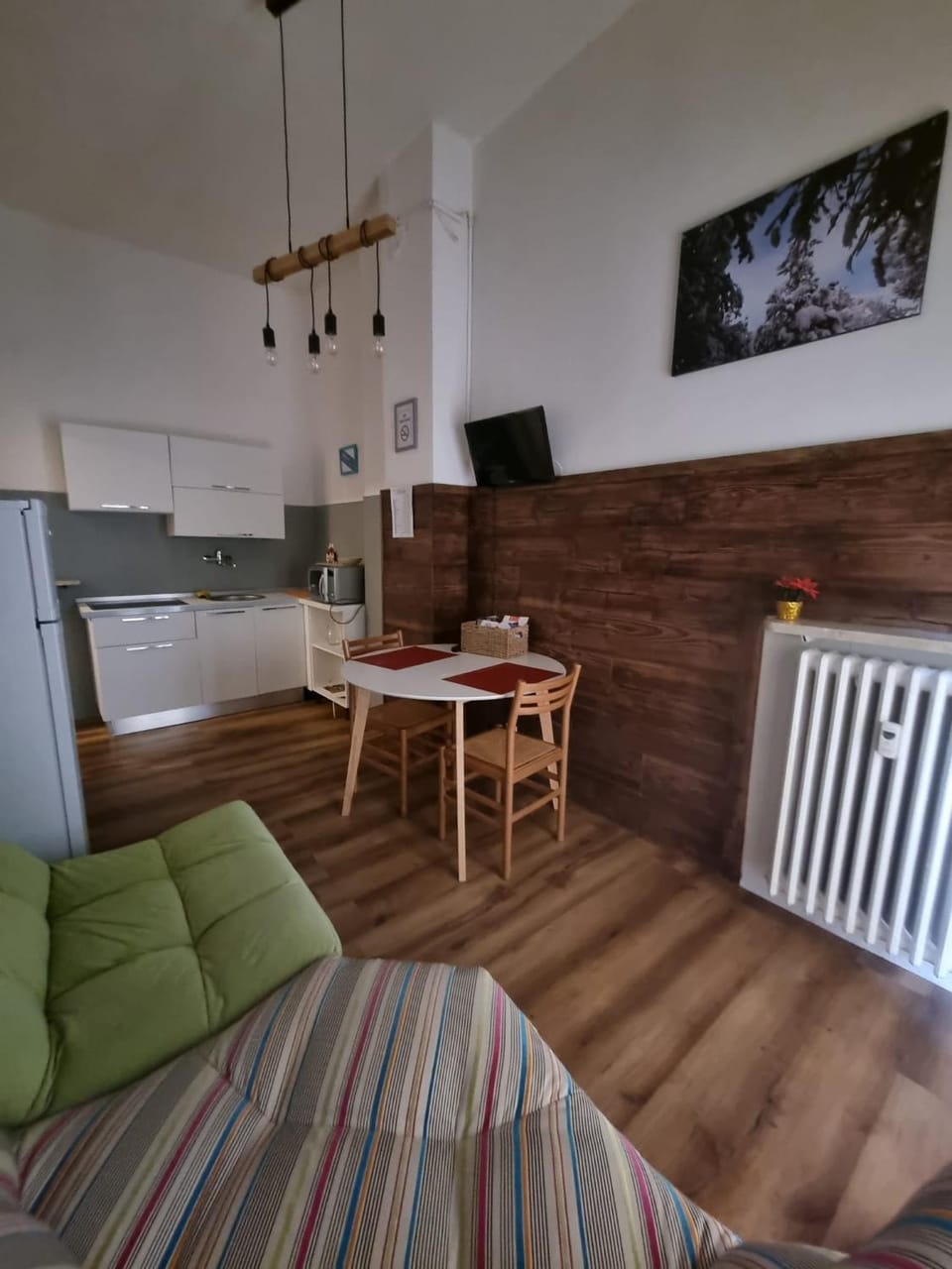 Kitchen or kitchenette, Living room
