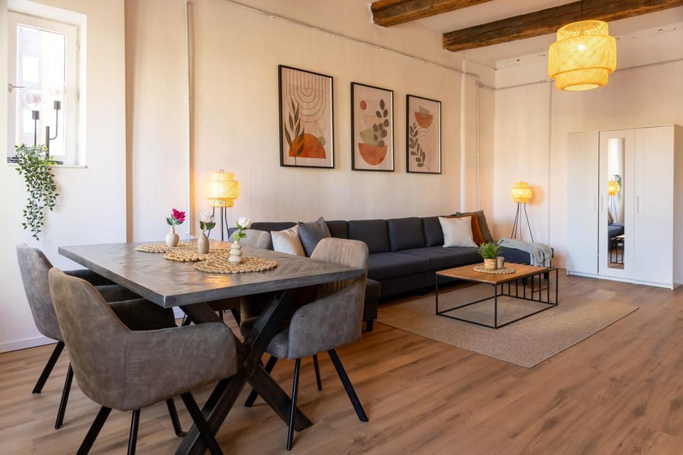 TV and multimedia, Living room, Dining area, heating, wardrobe