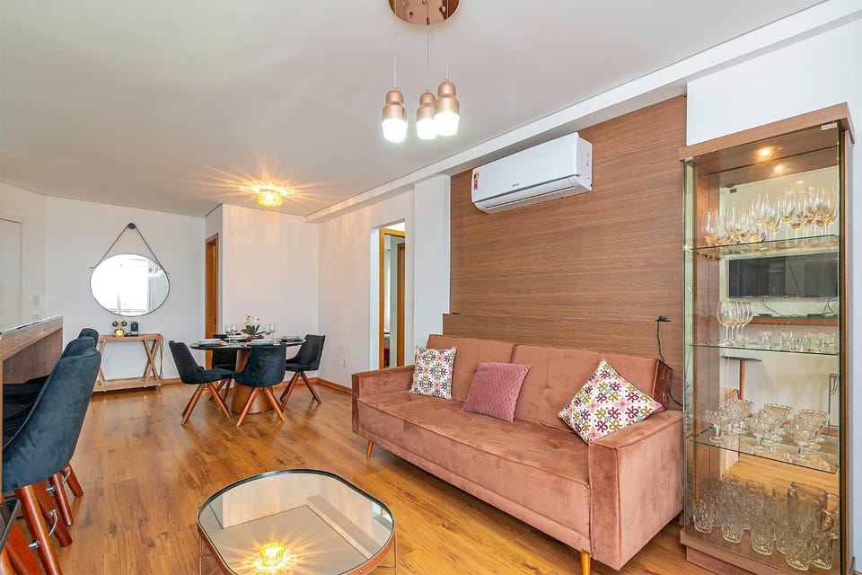 TV and multimedia, Living room, Seating area, Dining area, air conditioner