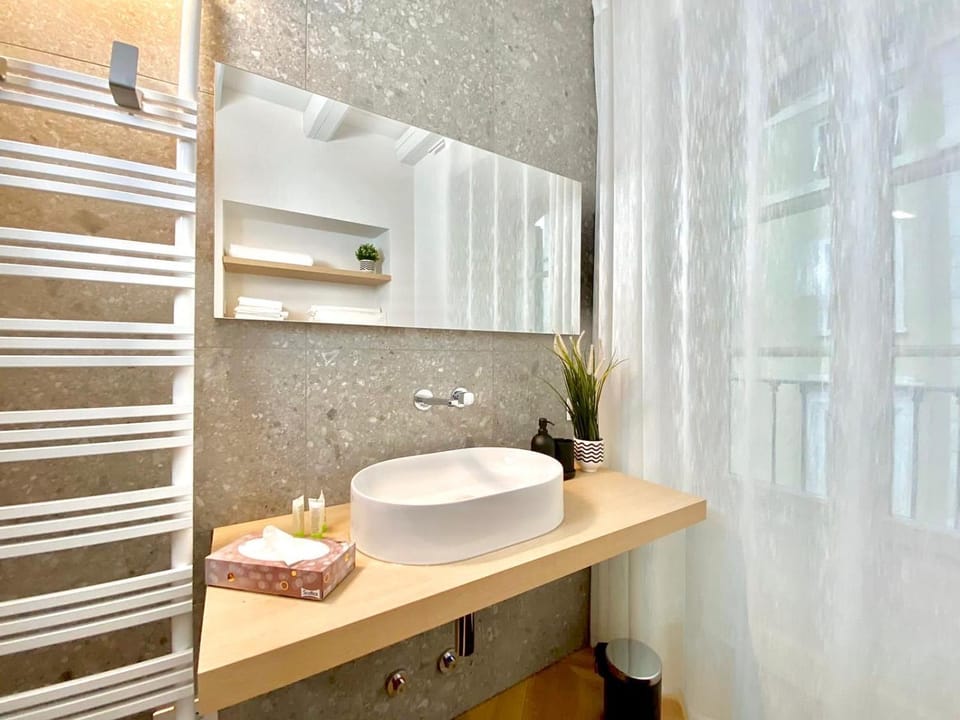 1min da Lago e Duomo Prestigioso appartamento Apartment in Como