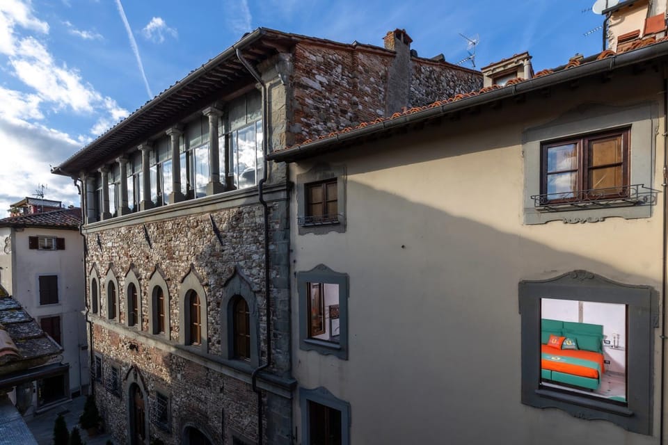 Property building, Day