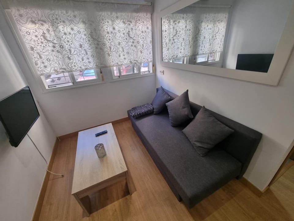 Communal lounge/ TV room, TV and multimedia