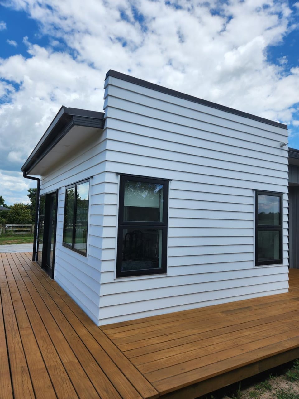 Aberdeen Cottage with Hobbit House sleep-out House in Waikato