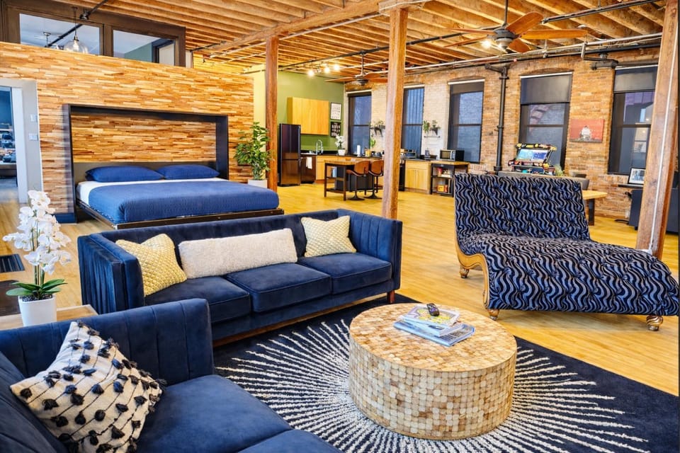 Bed, Living room, Seating area