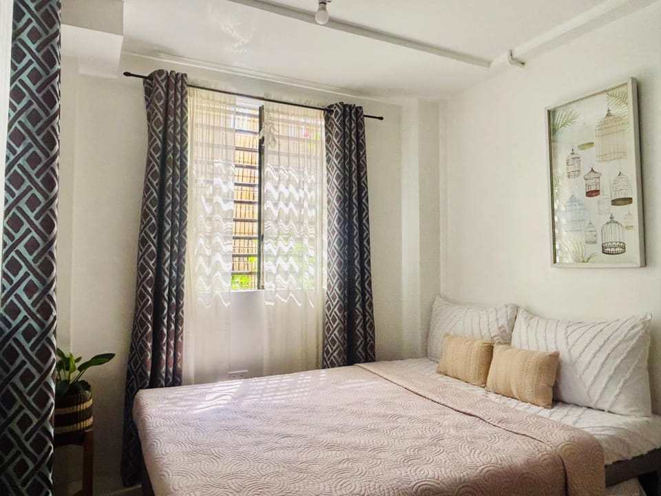 Balai Lawaan Cozy Homestay Bed and Breakfast in Iloilo City