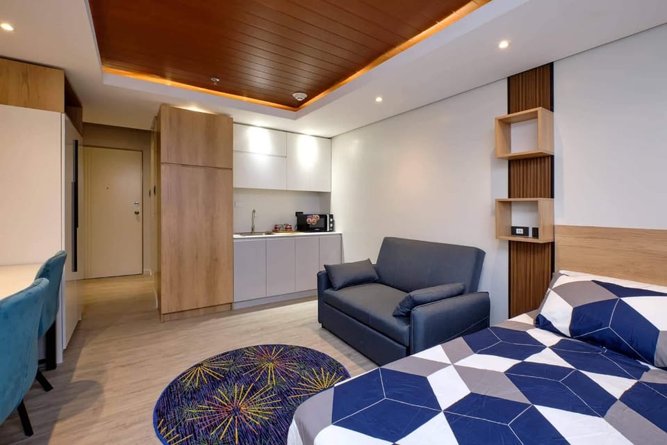 Elegant studio six in Bacolod across Ayala Mall Apartment hotel in Bacolod