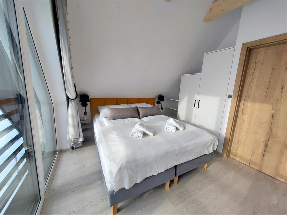 Bed, Other, Other, Other, Bedroom, internet, towels, wardrobe