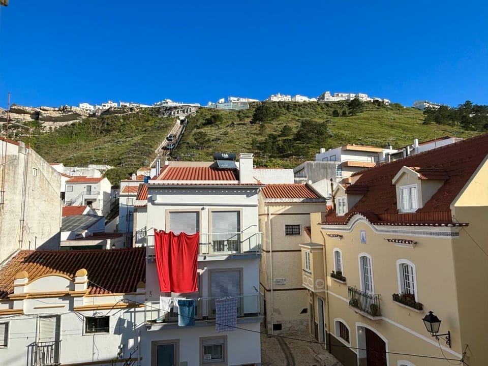 Property building, Neighbourhood, View (from property/room), View (from property/room), Balcony/Terrace, Balcony/Terrace, City view, City view, Landmark view, Landmark view, Quiet street view