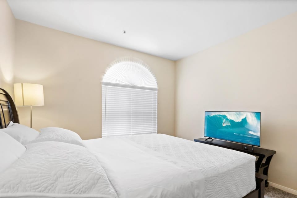 Lovely 2BR/2BA!5MIN to Disney! Angelstadium! HondaCenter. Apartment in Orange