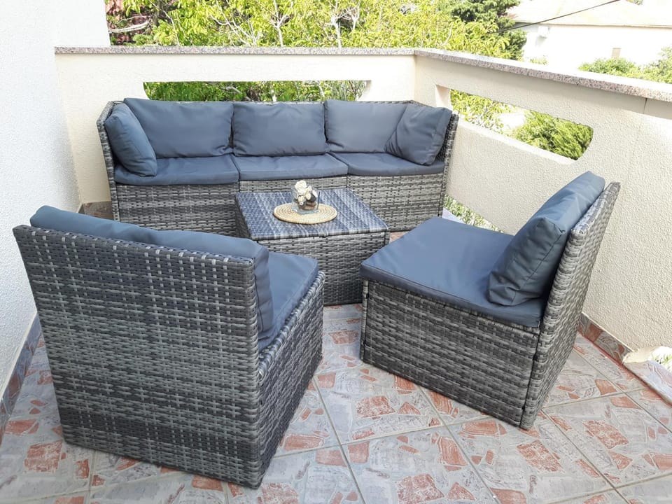 Patio, Day, View (from property/room), Balcony/Terrace, Seating area