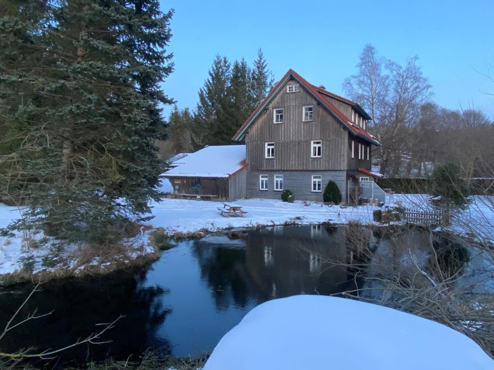 Property building, Natural landscape, Winter
