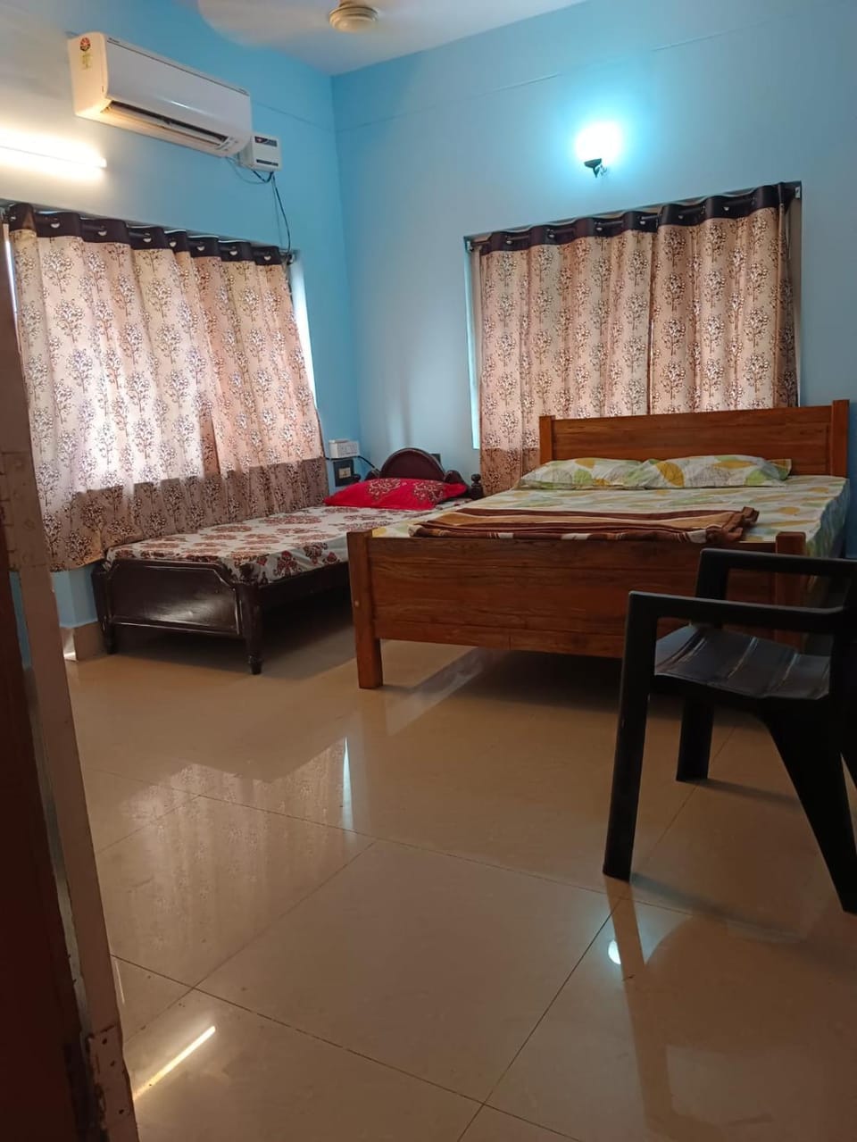 Bed, Bedroom, air conditioner