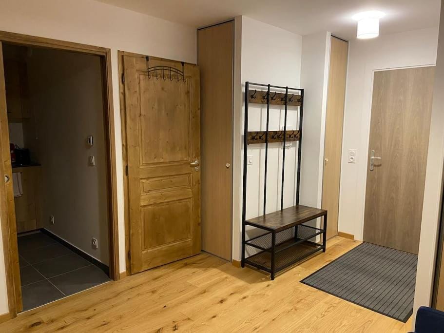 Residence Les 3 Sophie - Ski-In Studio Apartment in Les Prodains Apartment in Montriond