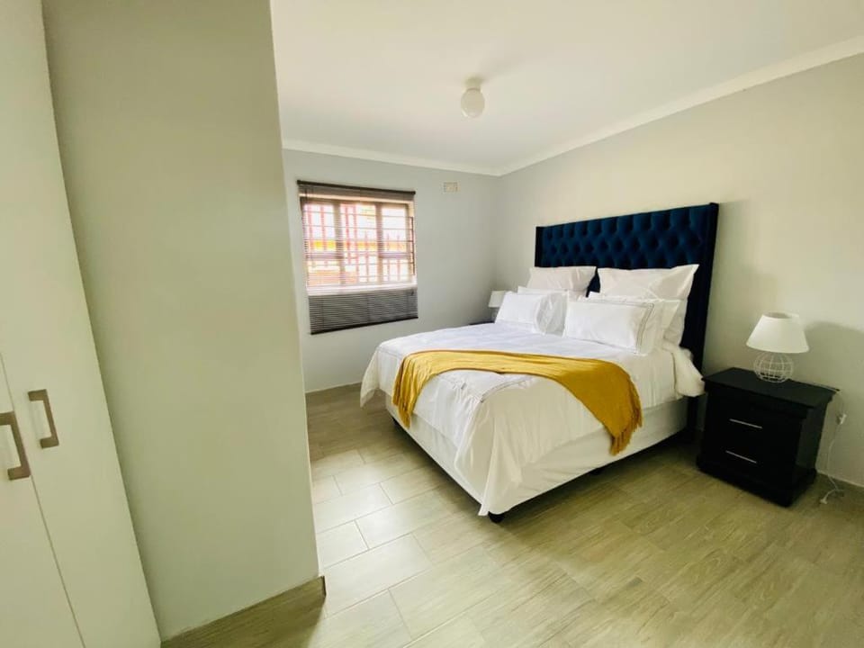 6 the Curve Unit 4 Apartment in Johannesburg