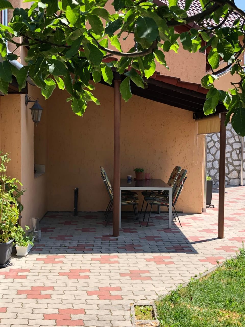 Property building, Balcony/Terrace