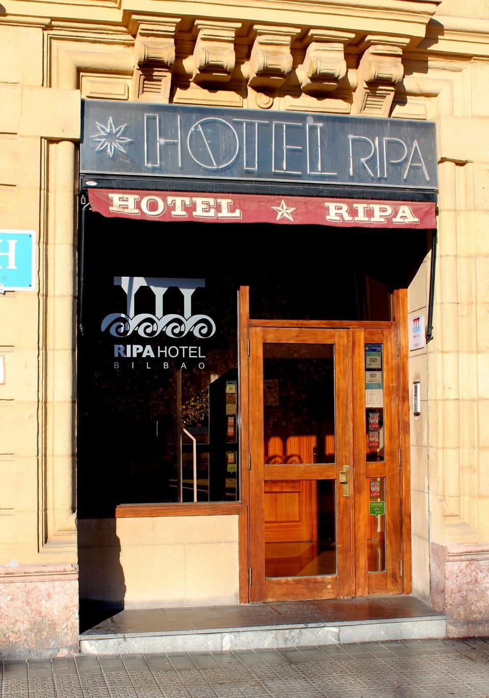 Facade/entrance, Lobby or reception