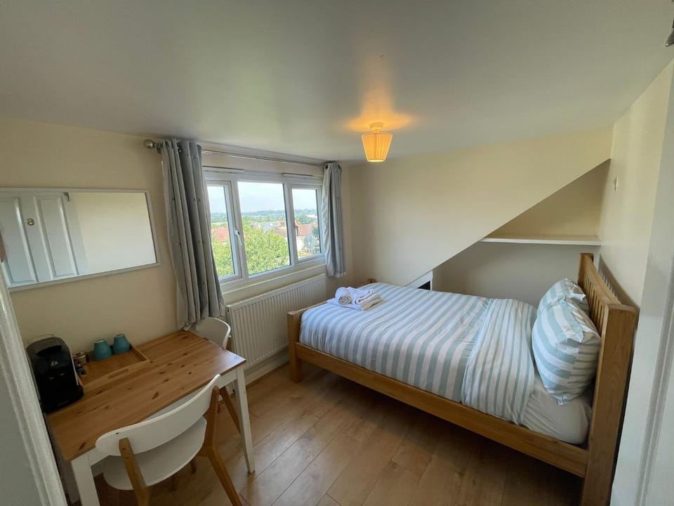 Velvet Bed and Breakfast in London
