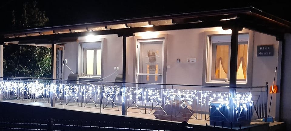 Alex House House in Peloponnese, Western Greece and the Ionian
