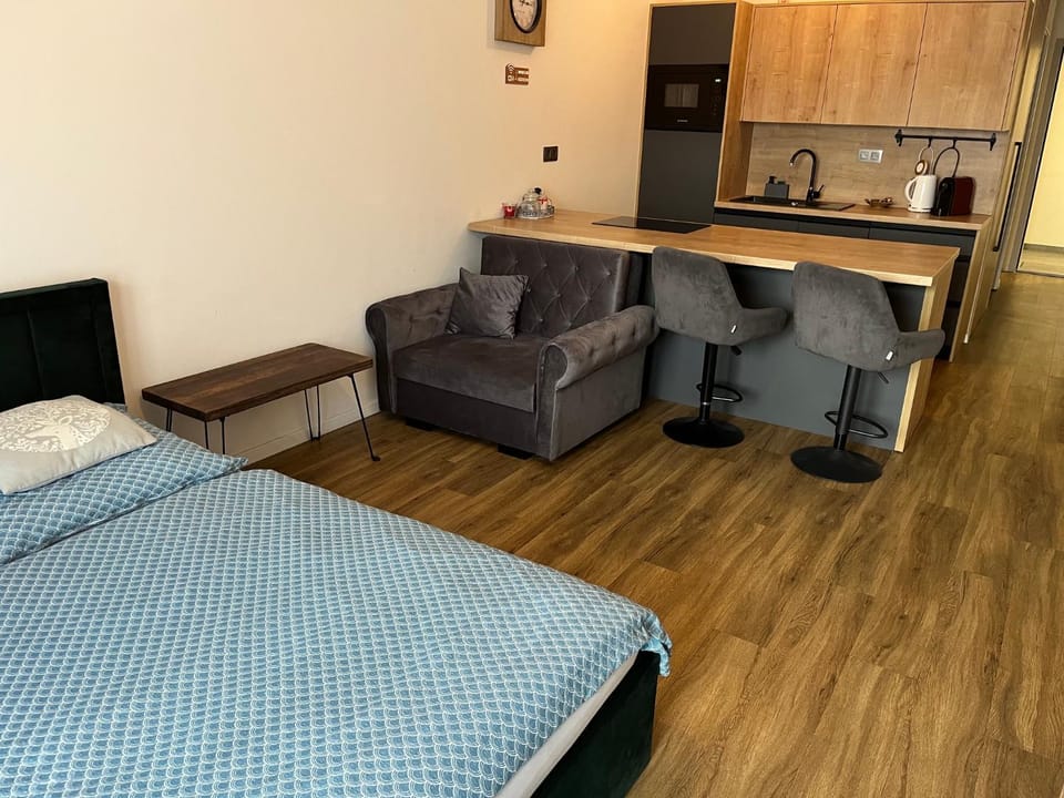 Moderný apartmán A408 v centre NR, parkovanie v cene Apartment in Slovakia