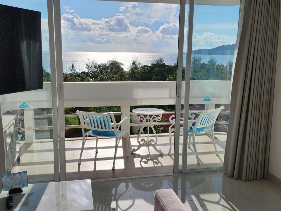Andaman sea view private Bed and Breakfast in Patong