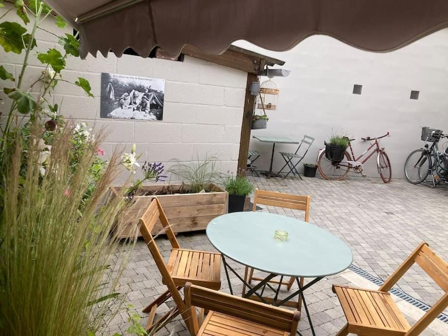 Garden, Balcony/Terrace