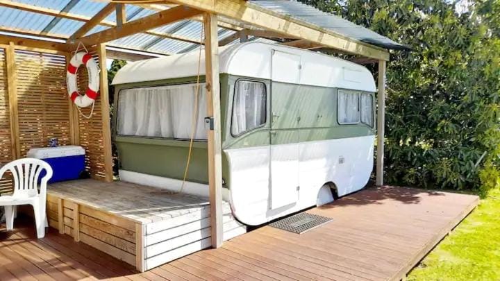 Hosts on the Coast The Boat Shed House in Whitianga