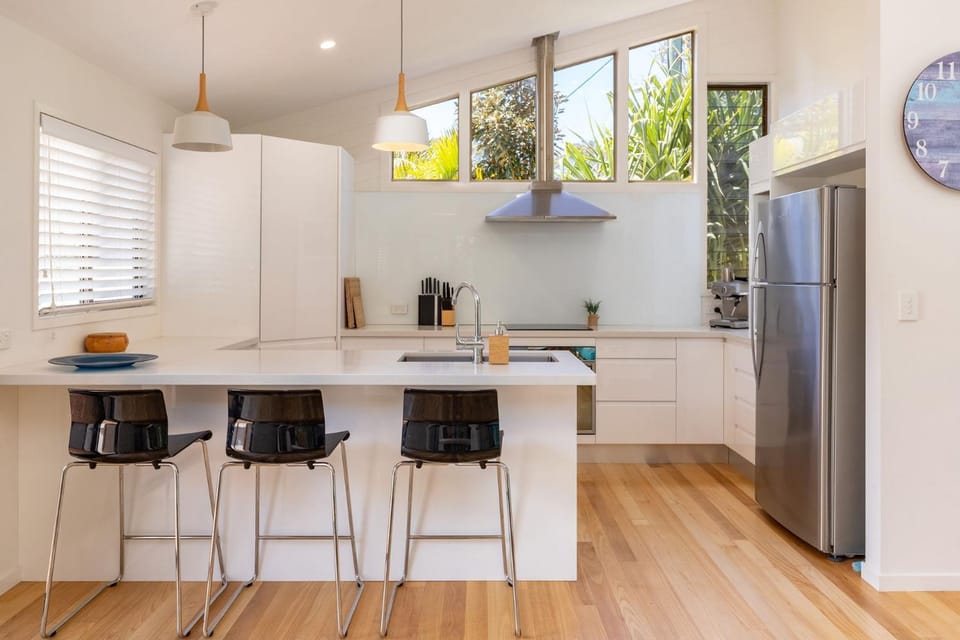 Shore Beats Work House in New South Wales