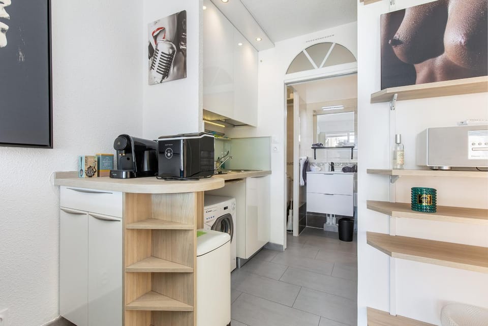 CAP AGDE NATURISTE STUDIO PORT NATURE 3 Apartment in Agde