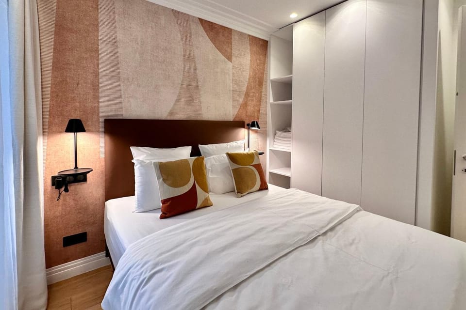 Bed, Photo of the whole room, Bedroom, wardrobe