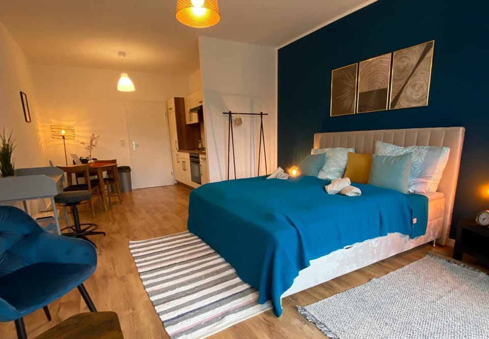Bed, Living room, Bedroom, wardrobe