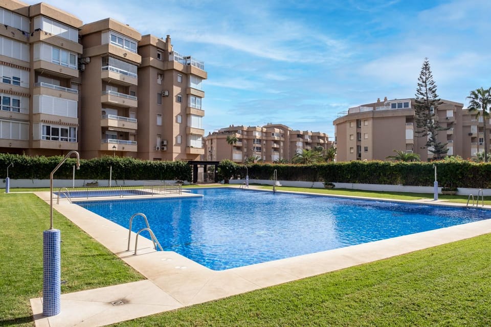 Property building, Swimming pool