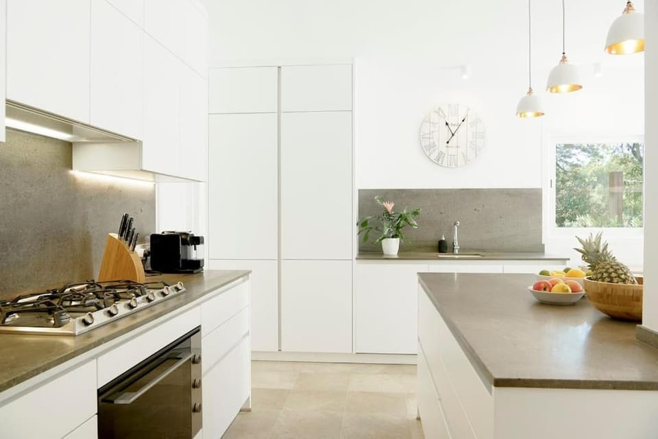 Kitchen or kitchenette, dishwasher, pet friendly, stove